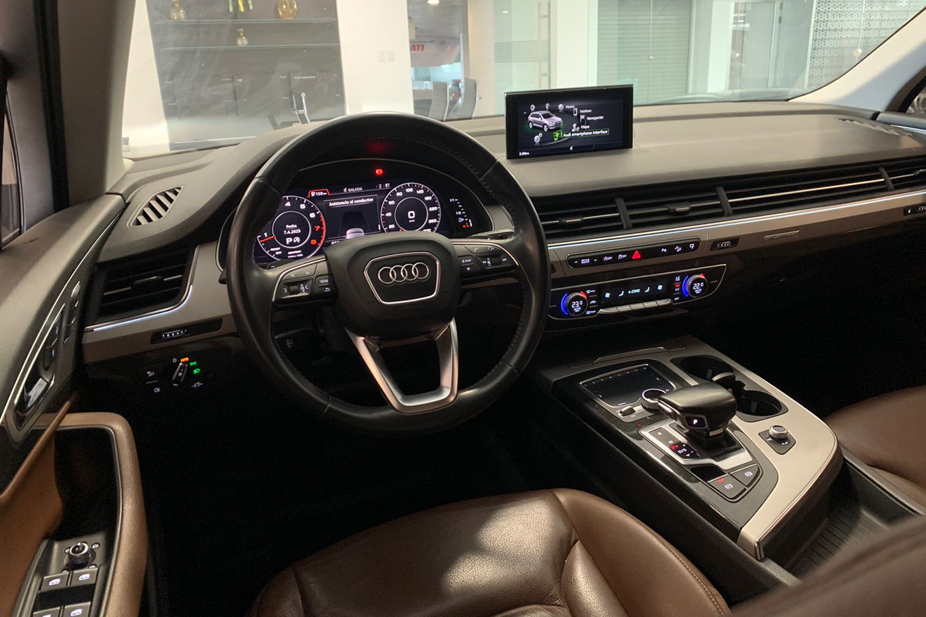 Q7