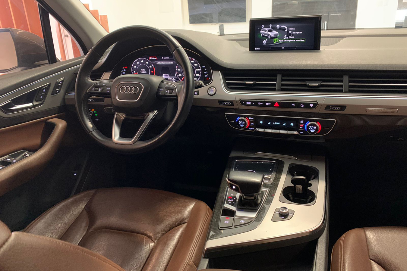 Q7