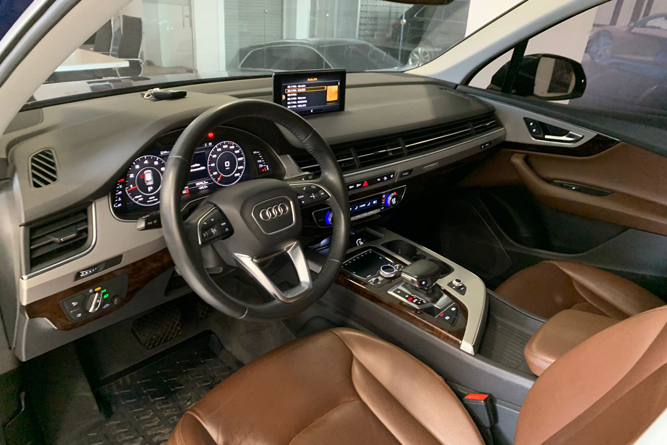 Q7
