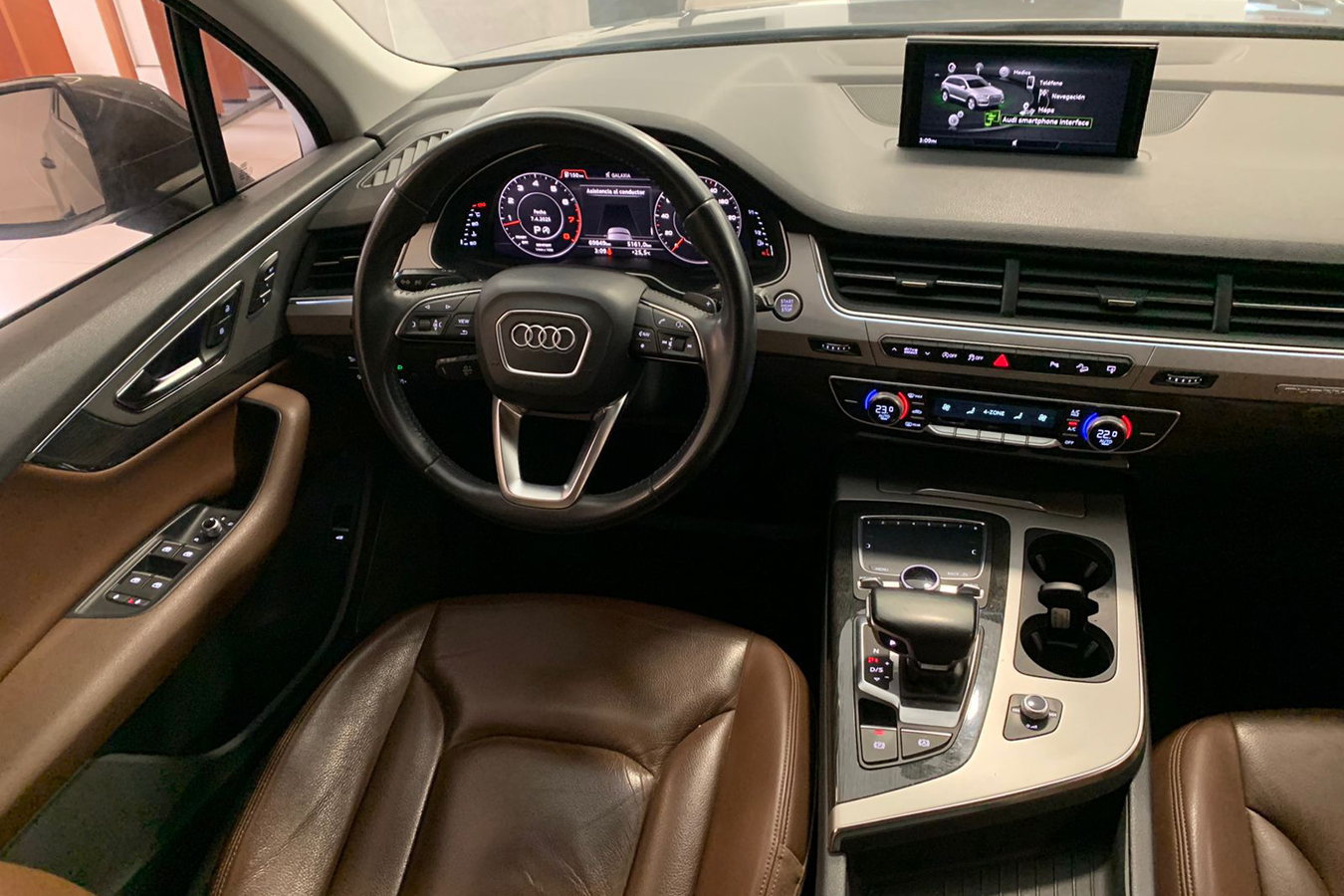 Q7
