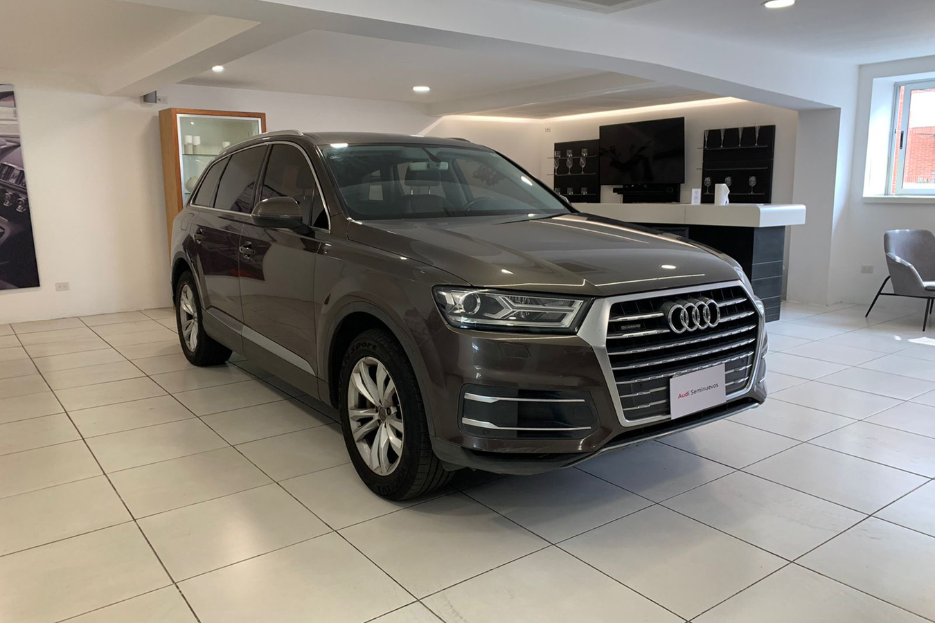 Q7