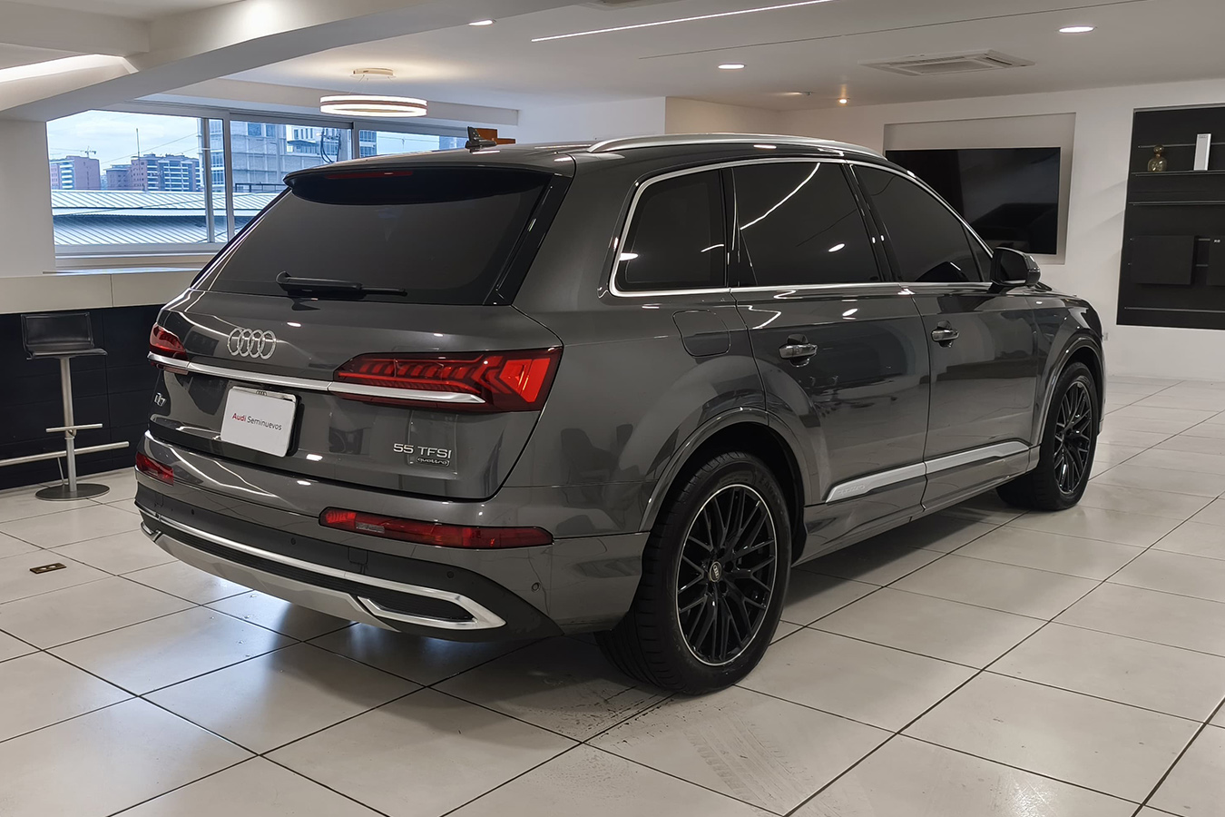 Q7