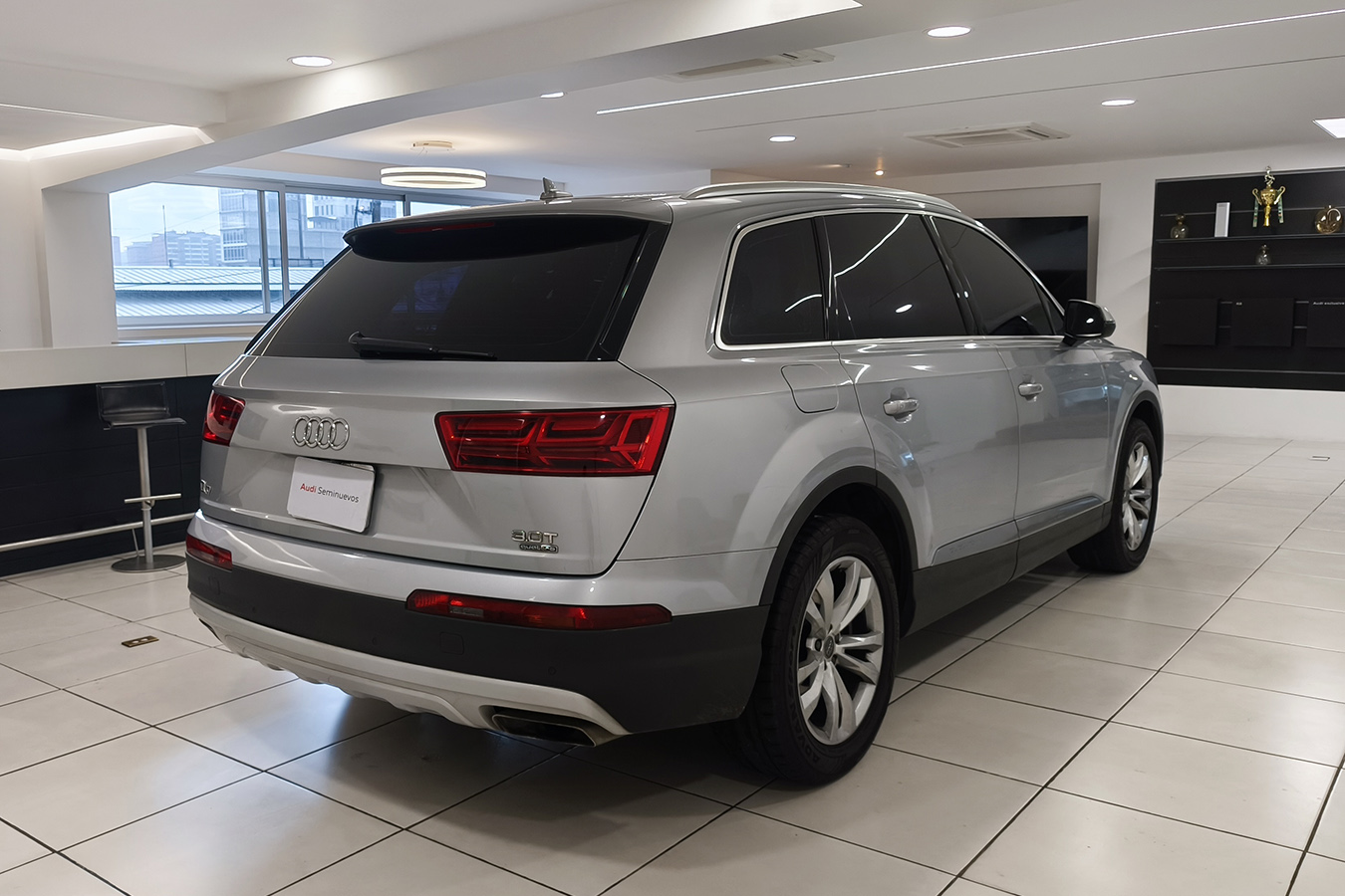 Q7