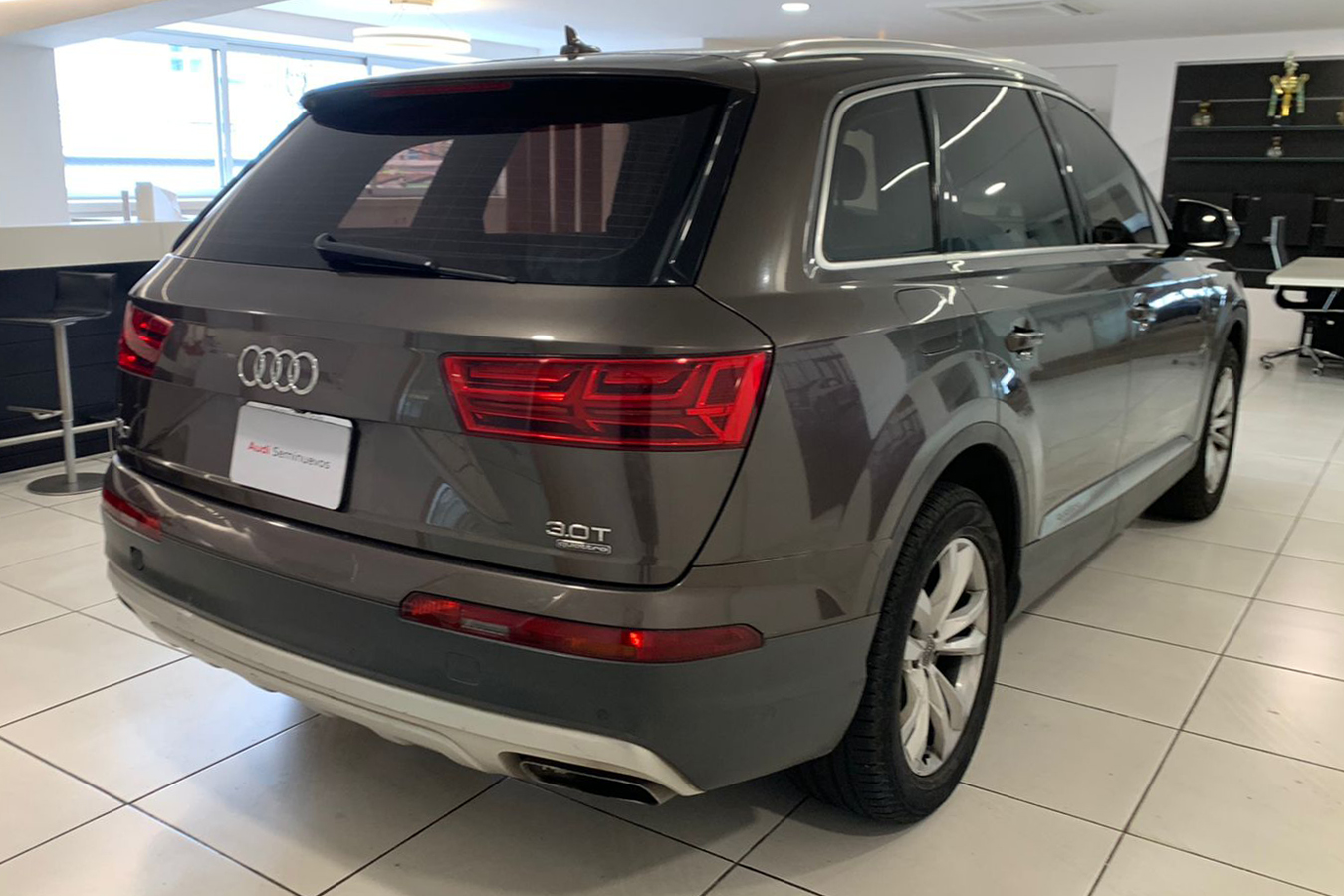 Q7