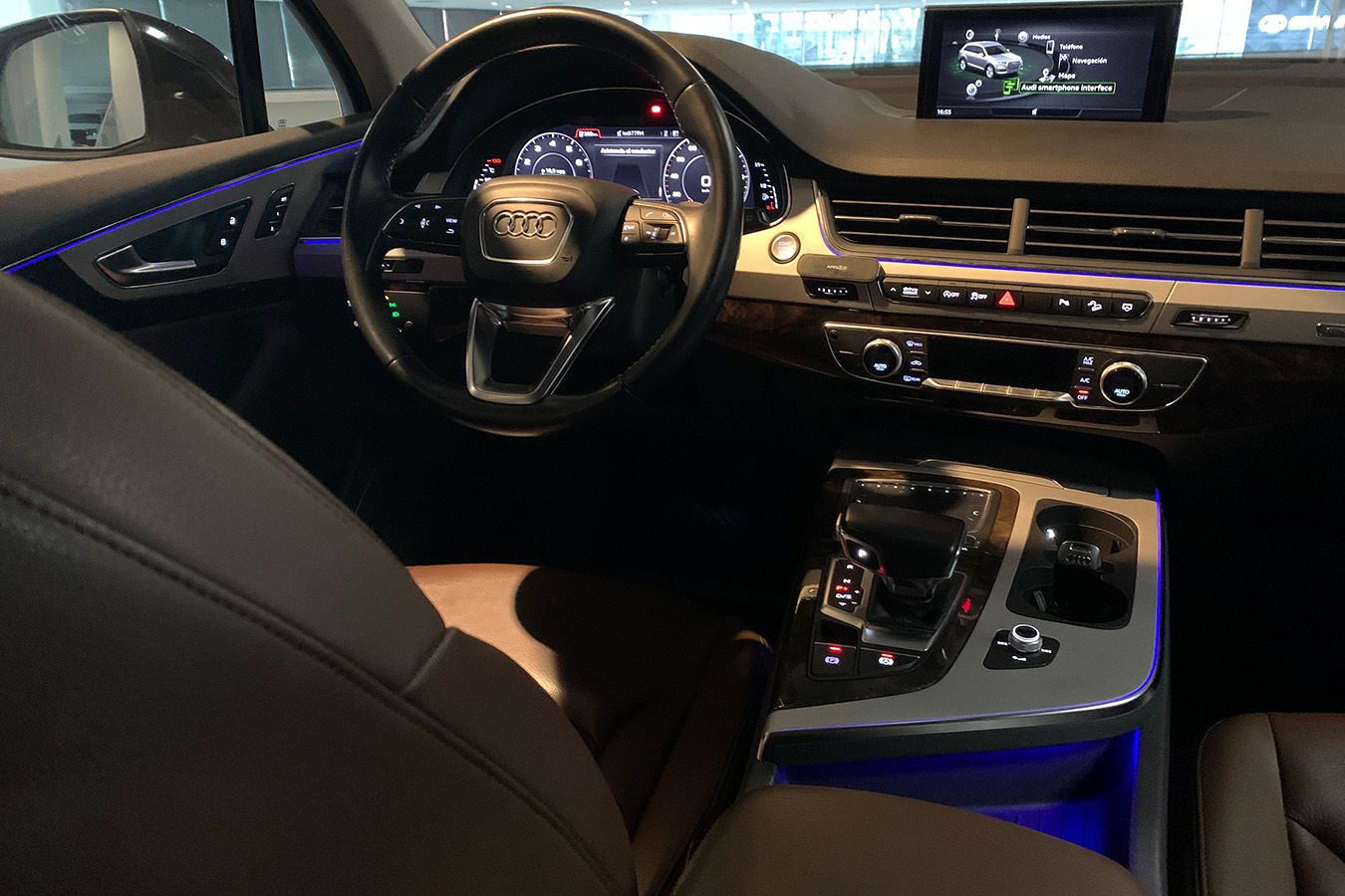 Q7